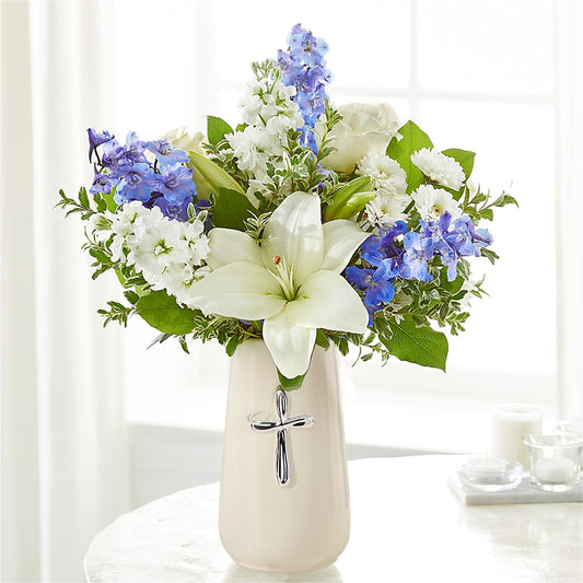 Heavenly Blossoms Bouquet – DEE'S FLORAL & DESIGNS, Fairmont MN