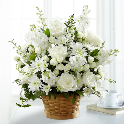 Heartfelt Condolences Arrangement – DEE'S FLORAL & DESIGNS, Fairmont MN