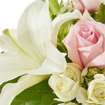 Kindhearted Bouquet – DEE'S FLORAL & DESIGNS, Fairmont MN
