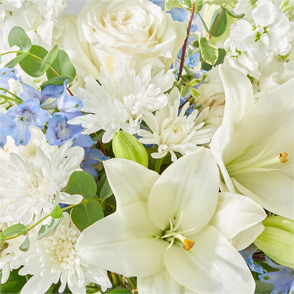 Peace of Mind Bouquet – DEE'S FLORAL & DESIGNS, Fairmont MN