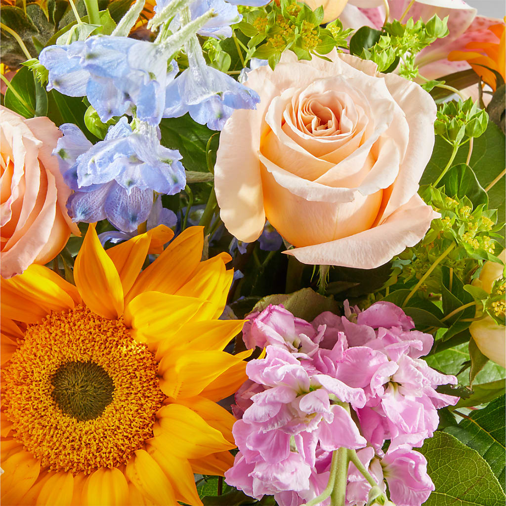 Dreamy Meadows Bouquet – DEE'S FLORAL & DESIGNS, Fairmont MN