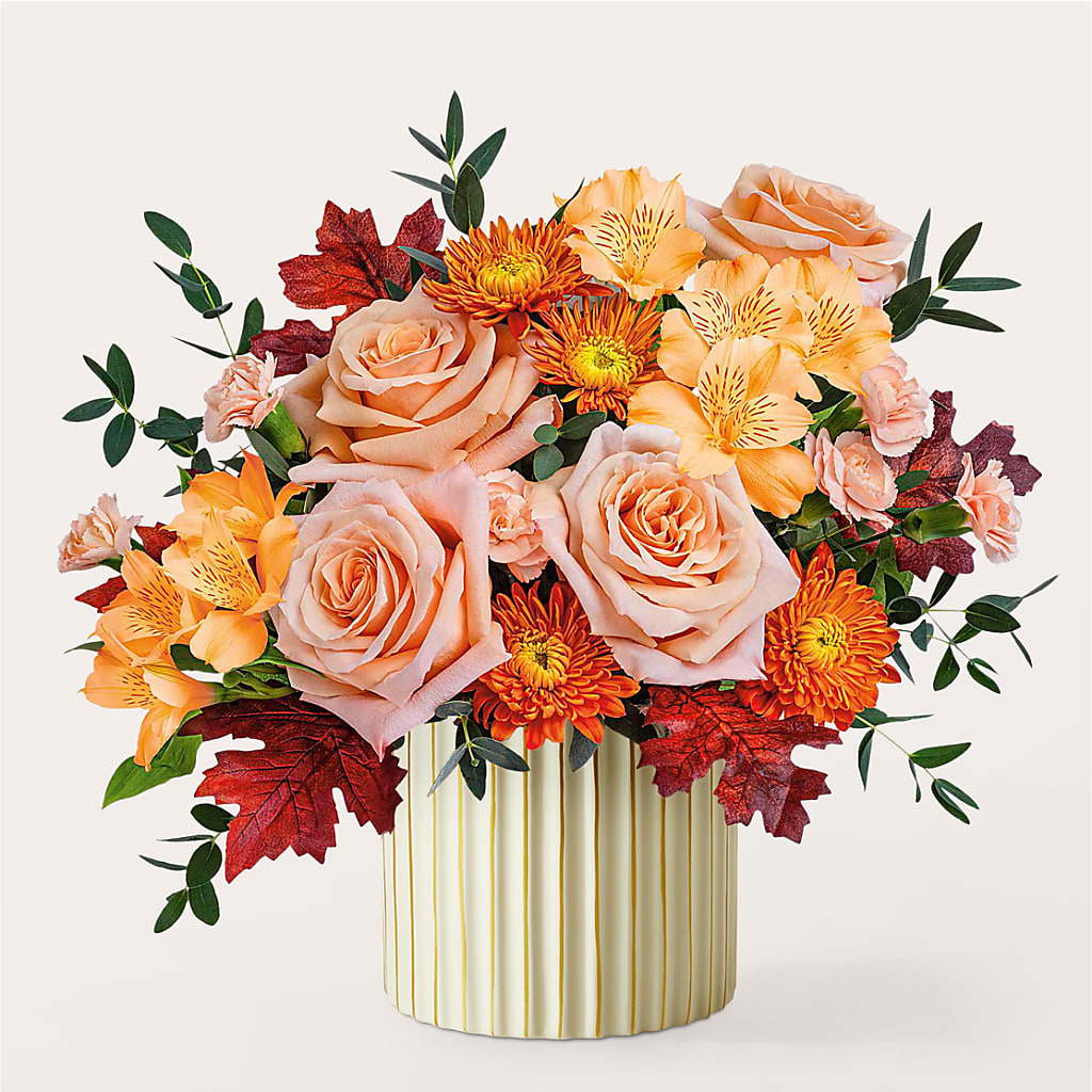 Spiced Latte Bouquet with Ivory Vase – DEE'S FLORAL & DESIGNS, Fairmont MN