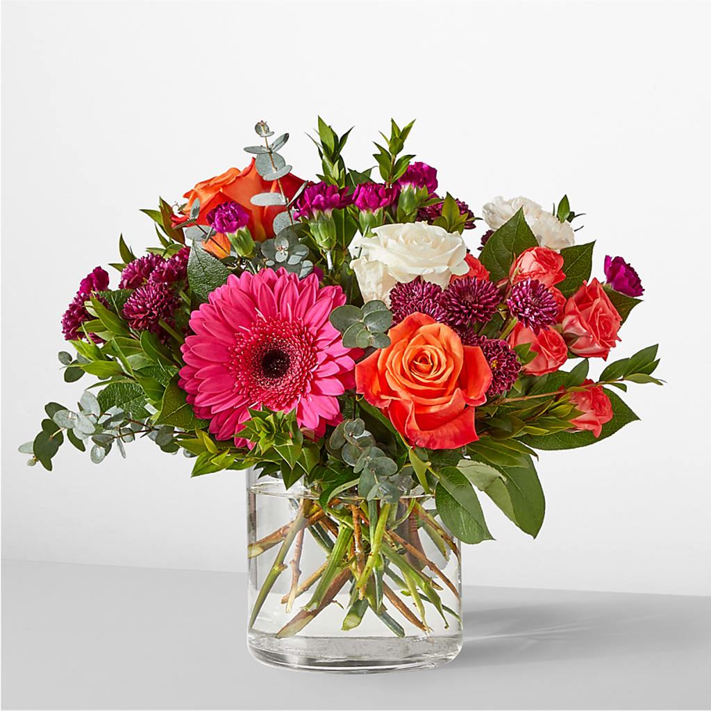 Smell the Roses Bouquet – DEE'S FLORAL & DESIGNS, Fairmont MN