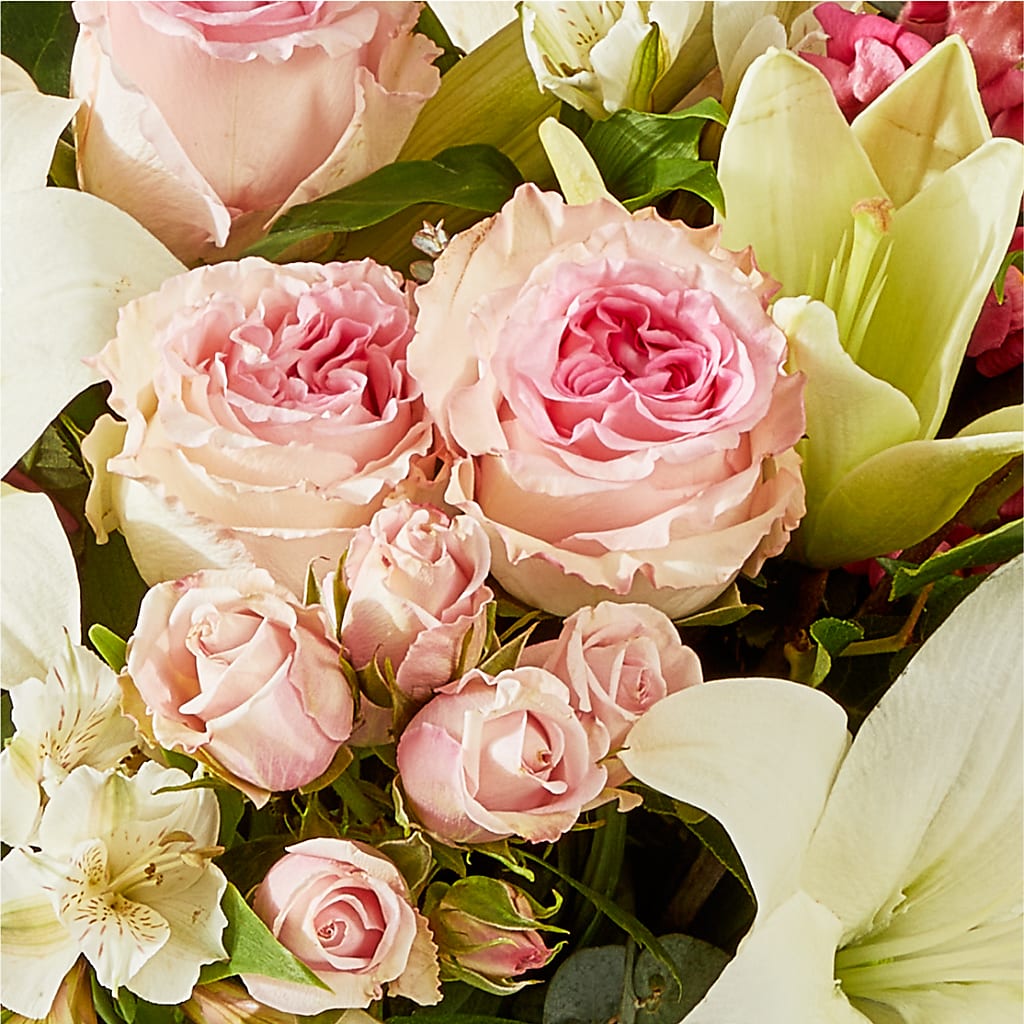 Ballet Slippers Bouquet – DEE'S FLORAL & DESIGNS, Fairmont MN