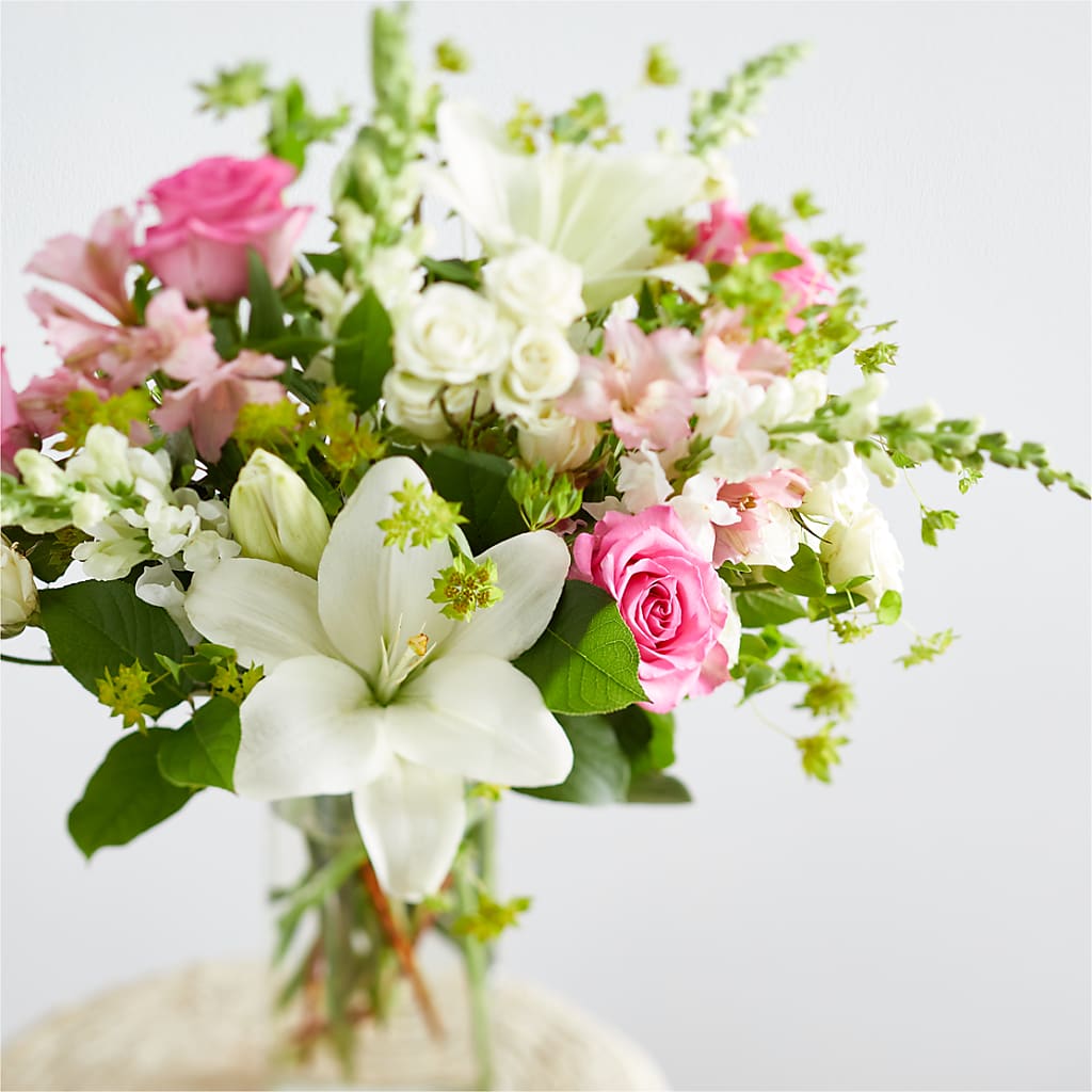 Fondly Bouquet – DEE'S FLORAL & DESIGNS, Fairmont MN