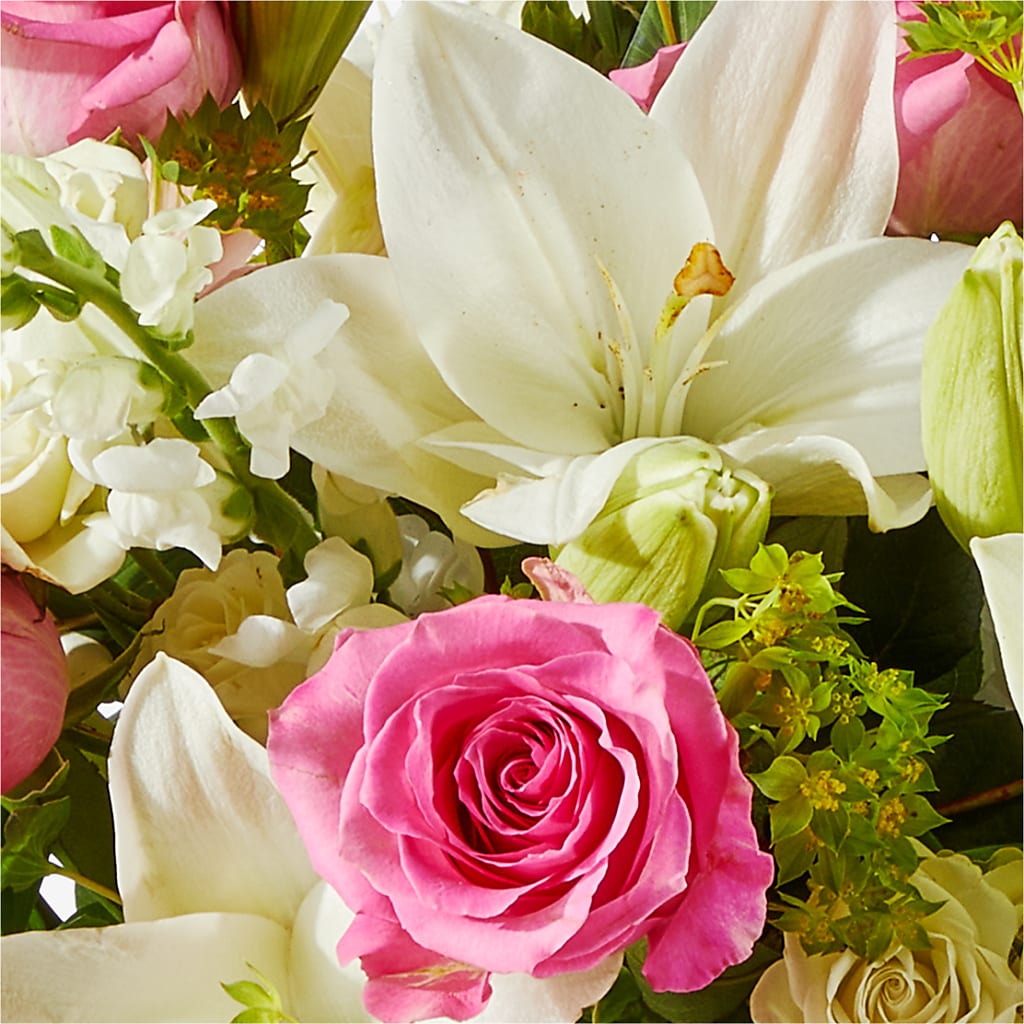 Fondly Bouquet – DEE'S FLORAL & DESIGNS, Fairmont MN