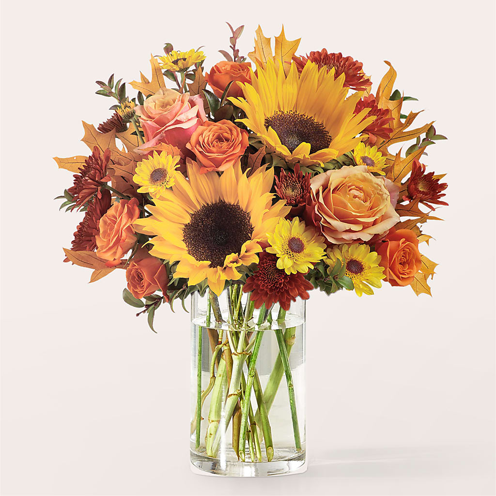 Fluttering Foliage Bouquet – DEE'S FLORAL & DESIGNS, Fairmont MN