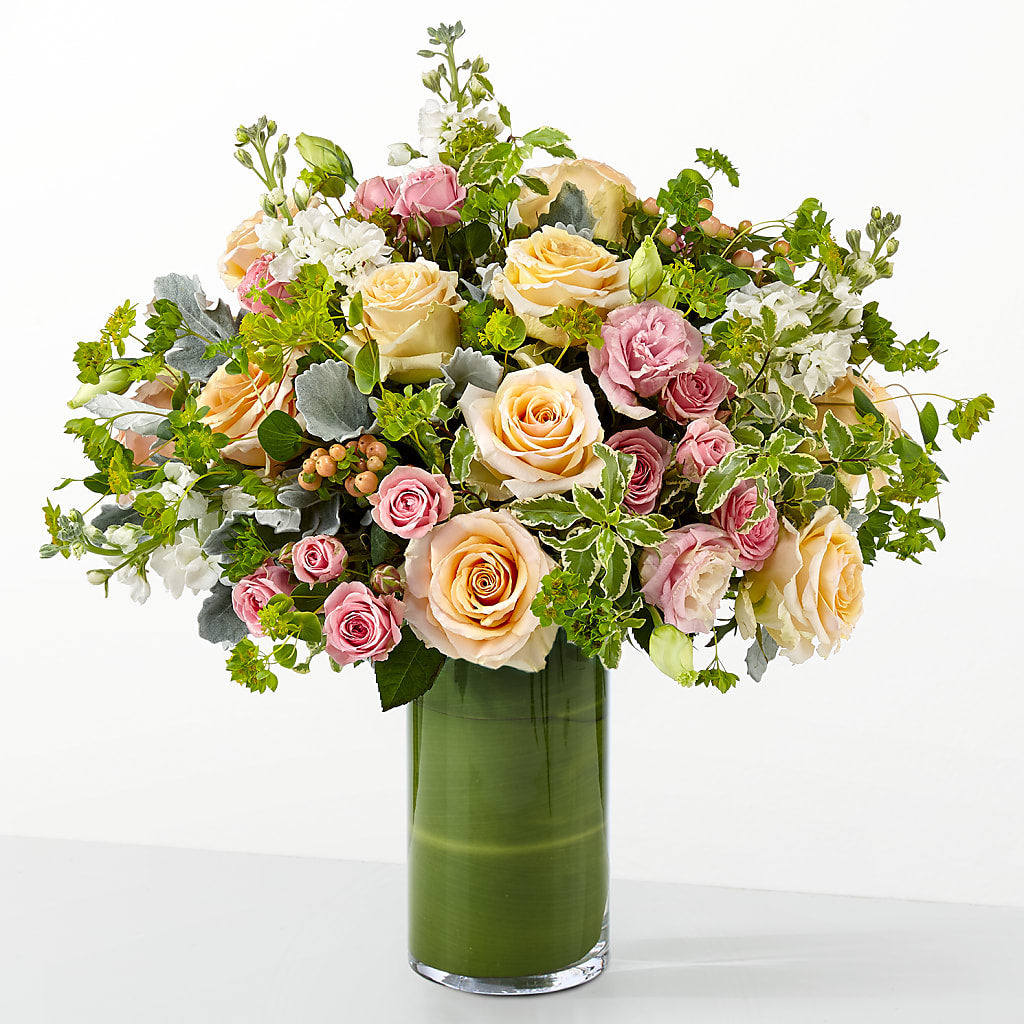 The Glamour Shot – DEE'S FLORAL & DESIGNS, Fairmont MN